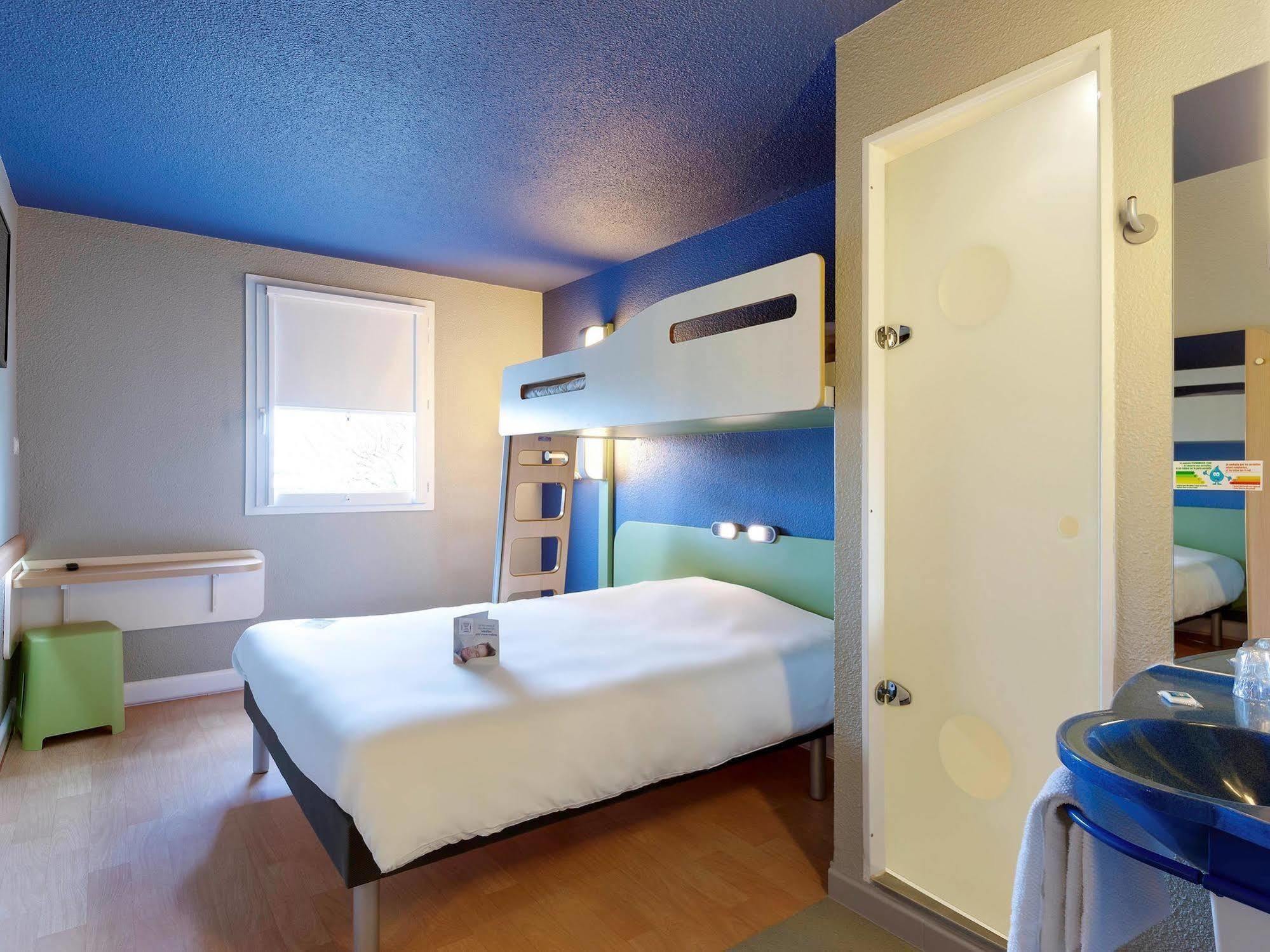 Ibis Budget La Roche Sur Yon Vendespace Mouilleron-le-Captif Luaran gambar